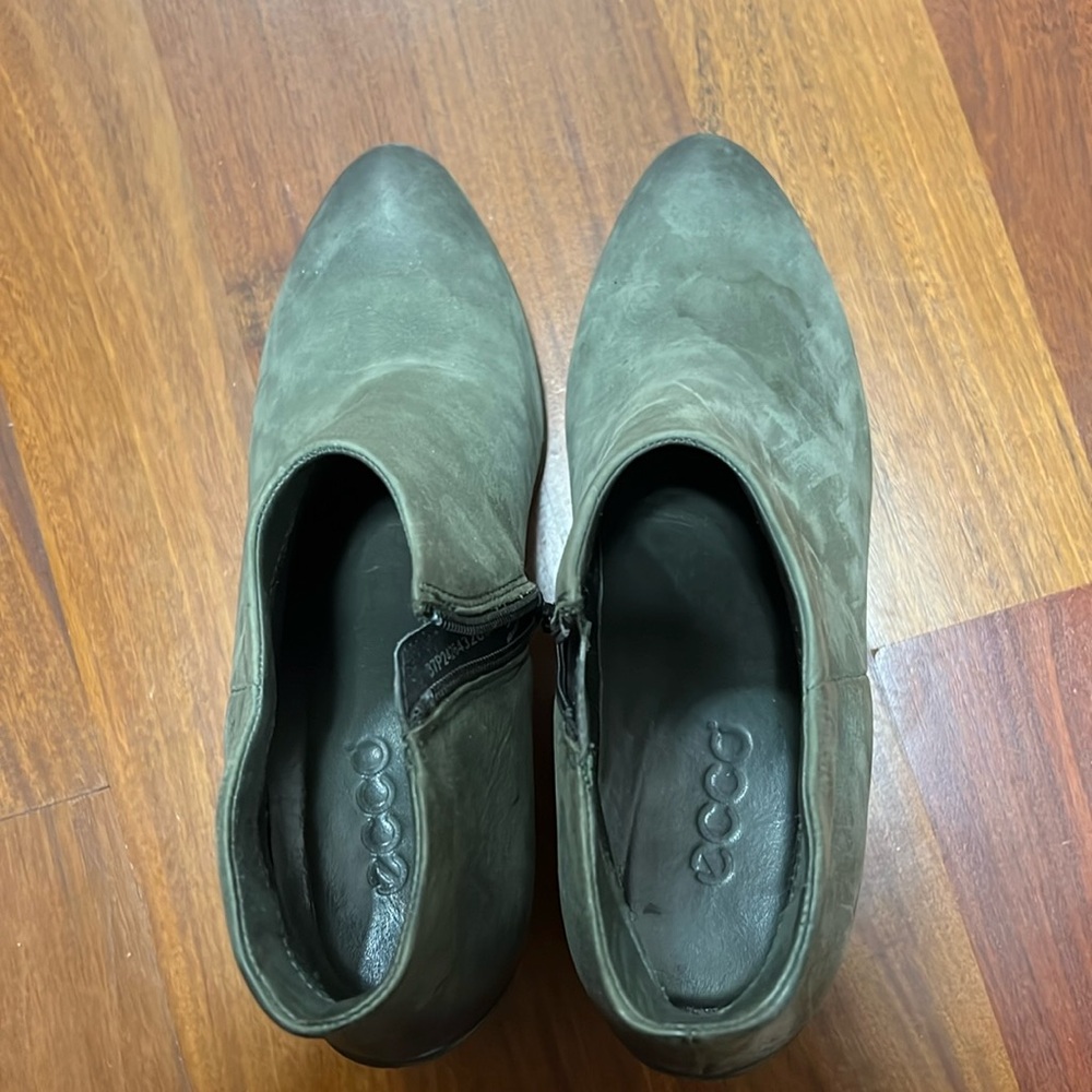 Ecco mini boots